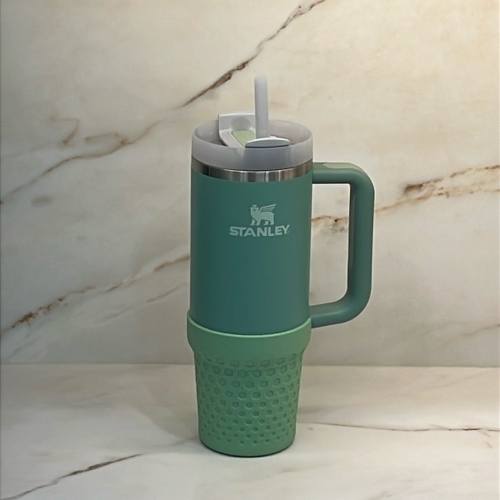 STANLEY QUENCHER H2.0 FLOWSTATE TUMBLER 30 OZ PLUS SILICONE BOOT FOR STANLEY CUP - Picture 7 of 10